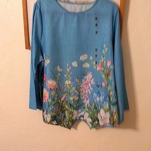 Round Neckline Long Sleeve Blouse - Sz L - NWOT $8